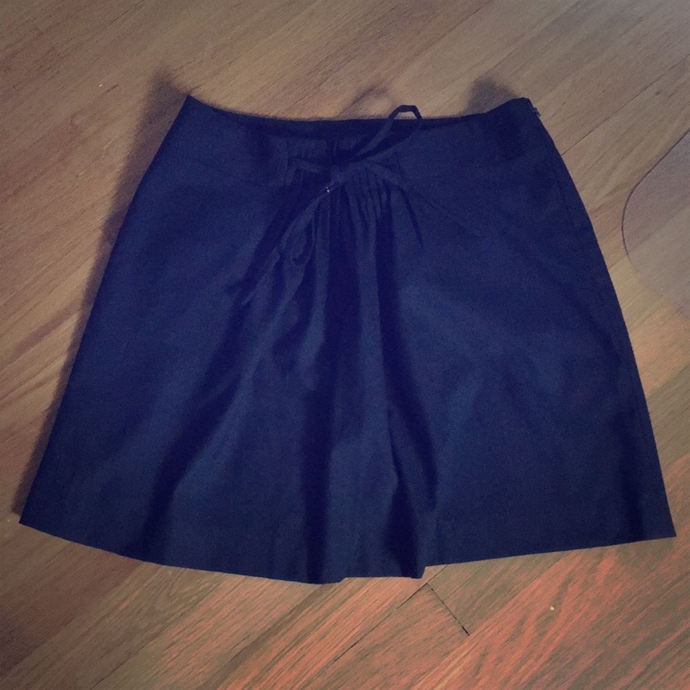 Go navy blue skirt with tie front and zipper side